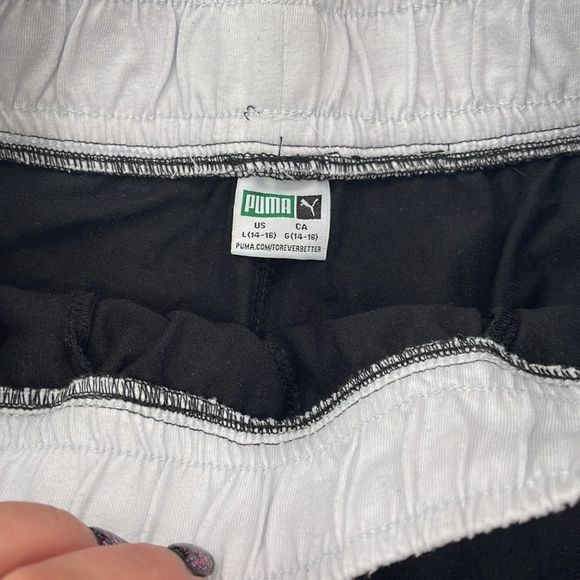 Puma Boys Shorts - Picture 3 of 4